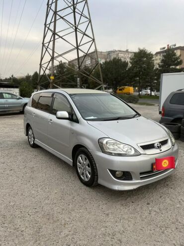 купить корейское авто: Toyota Ipsum: 2004 г., Минивэн