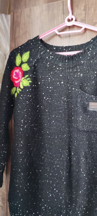 Sviterlər: Sviter, M, rəng - Qara — 1