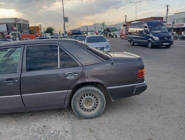 мерседес бенц 1317: Mercedes-Benz 200: 1991 г., 2.3 л, Механика, Газ, Седан