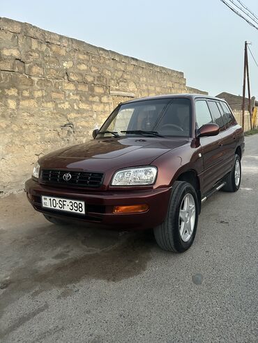 gurcustan masin bazari toyota: Toyota RAV4: 2 l | 1995 il Ofrouder/SUV