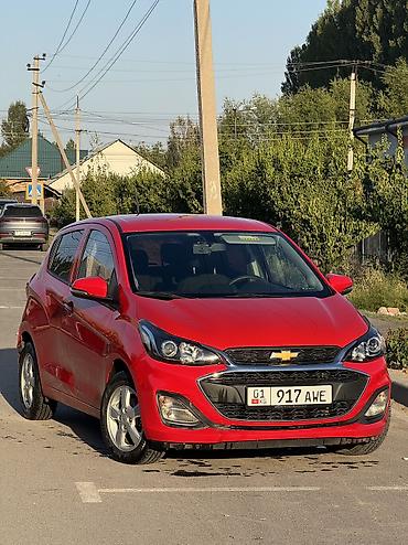 бус сапрк: Chevrolet Spark: 2019 г., 1 л, Автомат, Бензин, Хэтчбэк — 1