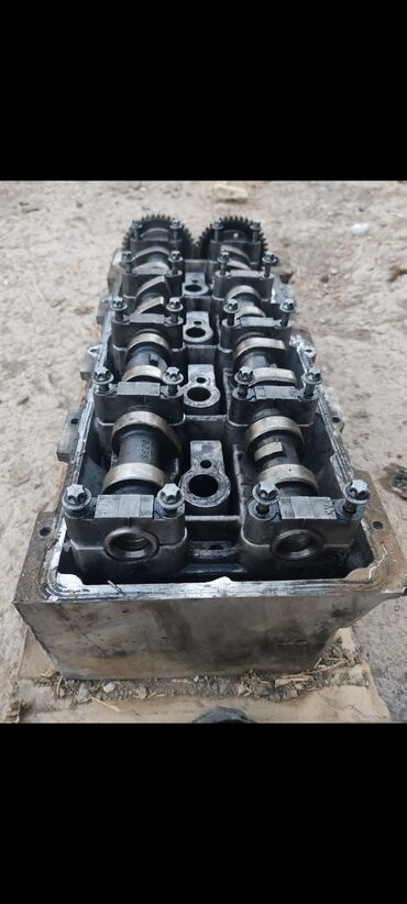 vaz surət qutusu: Məhsul: Daxili yanma mühərriki üçün silindr başlığı komplekti Mersedes