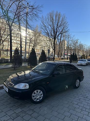 Honda: Honda Civic: 1999 г., 1.5 л, Механика, Бензин, Седан — 10