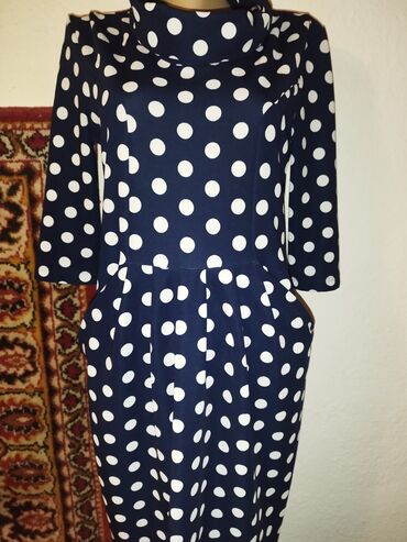 Повседневные платья: Повседневное платье, Made in KG, Осень-весна, Длинная модель, Оверсайз at lalafo.kg — 8 Повседневные платья: Повседневное платье, Made in KG, Осень-весна, Длинная модель, Оверсайз — 8