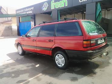 сиз 82 1: Volkswagen Passat: 1989 г., 1.8 л, Кол менен иштөөчү, Бензин, Универсал — 4