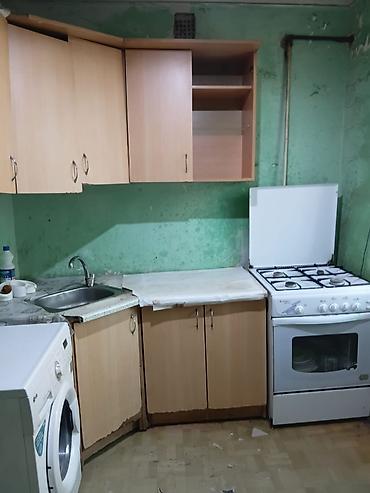 bakixanovda ev: Bakixanov qes Aygun moll yaxin 1 otaq bina evi 5/4 ewyali kiraye — 3