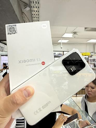 Xiaomi 13 (белый) с оптикой Leica Основные характеристики: - Экран