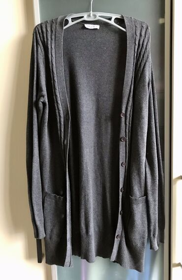 Kardiqanlar, jaketlər: Жакеты и кардиганы, б/у, надевались мало, в отличном состоянии. Все — 18