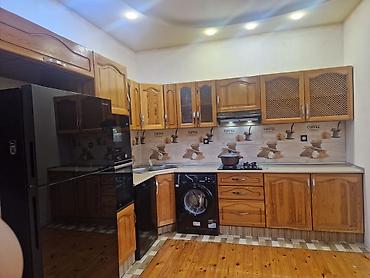 Mətbəx mebeli satılır 450₼. Ölçü 5.50. üzərində qaz moyka aspirator lalafo.az -da Mətbəx mebeli satılır 450₼. Ölçü 5.50. üzərində qaz moyka aspirator