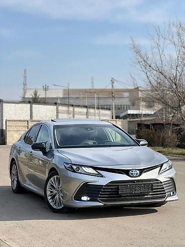 Toyota: Toyota Camry: 2019 г., 2.5 л, Автомат, Гибрид, Седан — 2