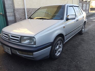 фольксваген сантана: Volkswagen Vento: 1995 г., 1.8 л, Механика, Бензин, Седан