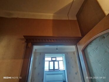 fistiq qapi: Ev qapıları çərçivə ilə.Təmiz fistiq agacindan ideal veziyyetdedir, 3
