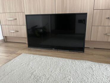 сдам старый телевизор: Продаю телевизор Артел LED 32AH90G.
32 дюйма в отличном состоянии