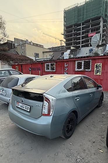 зил сельхозник продажа: Toyota Prius: 2015 г., 1.8 л, Вариатор, Гибрид, Хэтчбэк — 2