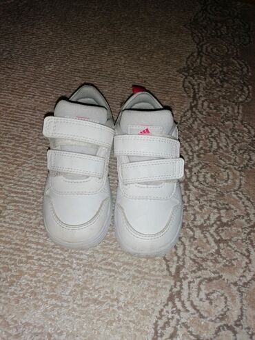 dečje čizme za sneg: Adidas, Size - 23
