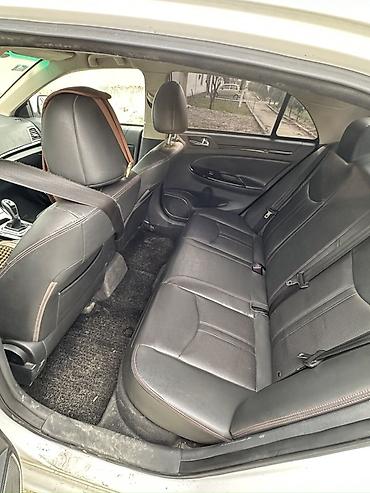 BYD: BYD E5: 2019 г., Автомат, Электромобиль, Седан — 2