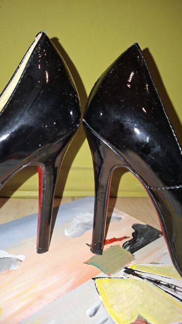 Salonke: Salonke, 37 — 6