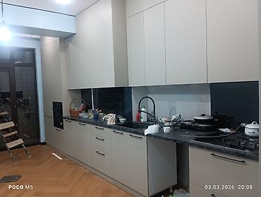 silver kitchen: Мебель на заказ - Кухонный гарнитур линейной планировки от стены до — 1