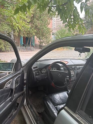 x class: Mercedes-Benz E-Class: 1995 г., 3.2 л, Автомат, Бензин, Седан — 6