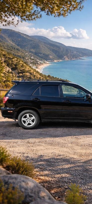 lexus rx300 запчасти: Lexus RX 300 – qara rəng, krossover/SUV. Texniki xüsusiyyətlər: - — 3