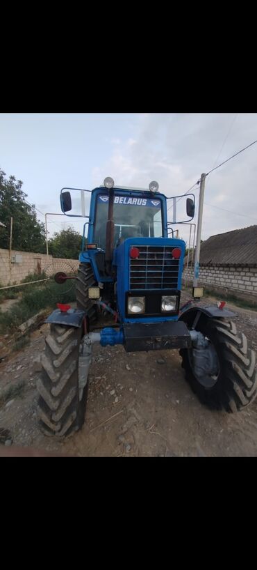 aqrar kend teserrufati texnika traktor satış bazari: Problemsiz traktordu qiymətdə razılaşmaq olar üstündə ot piçəndə