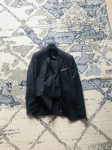 плащ мужской классический: Эркектердин костюму, 3XL (EU 46), Armani, Жаңы, түсү - Кара, Өзү алып кетүү