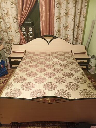 кухонный буфеты: Уктоочу бөлмө гарнитуру, Колдонулган, Эки кишилик керебет, Шкаф, ДСП