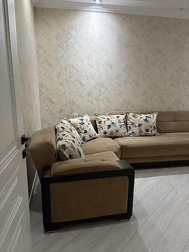 işdəmiş divan: Divan, İşlənmiş, Bazalı — 3