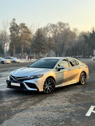 тойа: Toyota Camry: 2021 г., 2.5 л, Автомат, Бензин, Седан