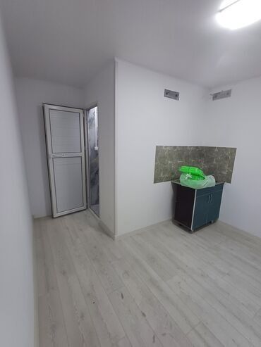 я ищу дом в караколе: 20 м², 1 комната, Теплый пол, Бронированные двери, Забор, огорожен