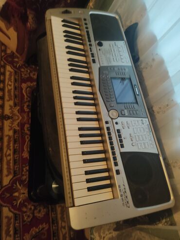 Klavişli alətlər: Sintezator, Yamaha, İşlənmiş, Ünvandan götürmə