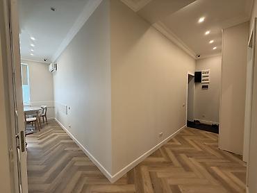 Продажа квартир: 2 комнаты, 53 м², Сталинка, 3 этаж, Дизайнерский ремонт — 7