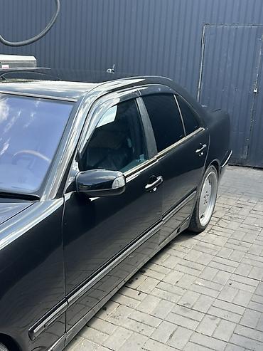 gac aion y: Mercedes-Benz E-Class: 2001 г., 4.3 л, Бензин, Седан — 6