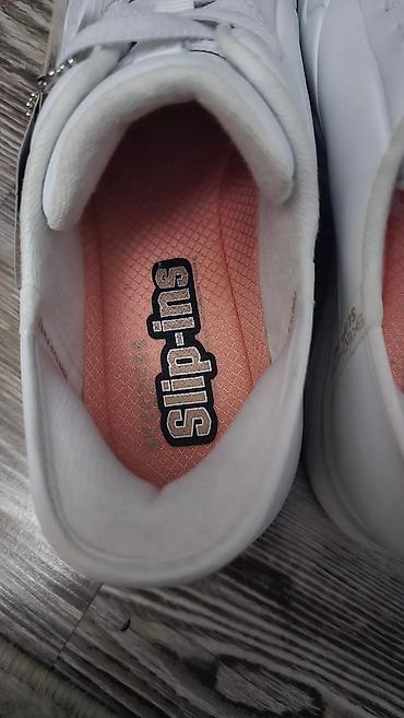 performance: Кроссовки, 39.5, Skechers Performance, Новый, цвет - Белый, Платная доставка, Бесплатная доставка, Самовывоз — 10
