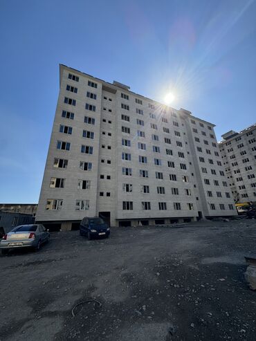 дом шлагбаум: 1 комната, 45 м², 106 серия улучшенная, 4 этаж, ПСО (под самоотделку)