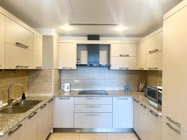 Uzunmüddətli kirayə mənzillər: WhatsApp la əlaqə saxlayın. Port Baku Residence BIG TERRACE Crescent — 13