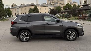 jac motors: Changan CS75: 2025 г., 1.5 л, Робот, Бензин, Кроссовер — 4