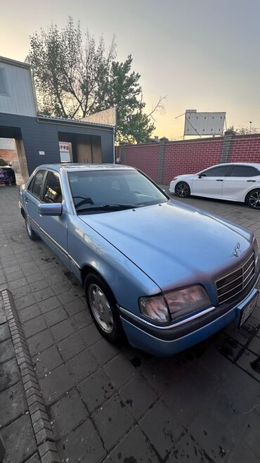 Mercedes-Benz: Mercedes-Benz C-Class: 1995 г., 2 л, Автомат, Газ, Седан