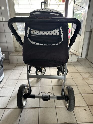 Kolica za bebe: Prodajem kolica za bebu. Kolica su kao nova. Sve je funkcionalno — 13