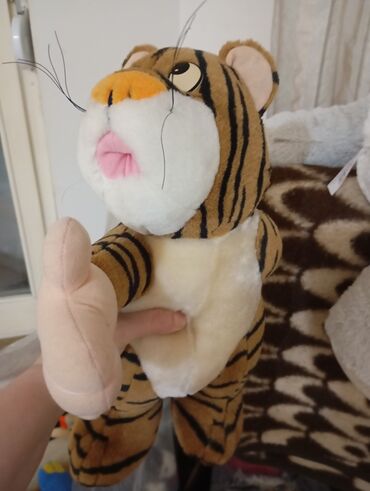 Torbe: Plišana torbica u obliku srca - Model: srce, mekani veštački krzneni — 12