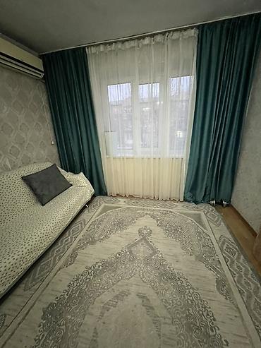 Долгосрочная аренда квартир: 3 комнаты, С мебелью частично — 1