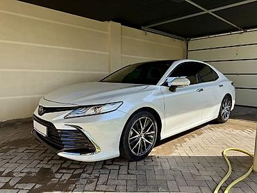dio 27: Toyota Camry: 2021 г., 2.5 л, Бензин, Седан — 2
