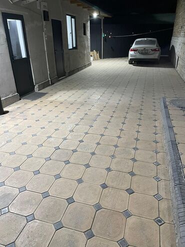 Отели и хостелы: AI Hostel — современный хостел и номера Халал - Койко-места: 700–800 — 24