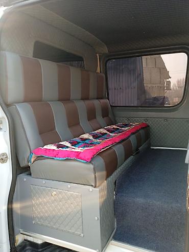 Аренда фургона: Mercedes-Benz Sprinter (W906) — белый грузо-пассажирский фургон — 5