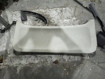 Суппорты: Внутренняя обшивка багажника Mitsubishi Colt Z25A 1300 2004 (б/у)