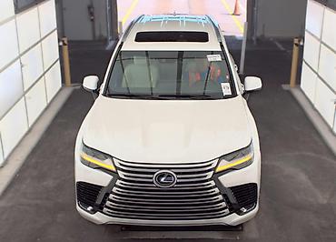 5700: Lexus LX: 2023 г., 3.4 л, Автомат, Бензин, Внедорожник — 4