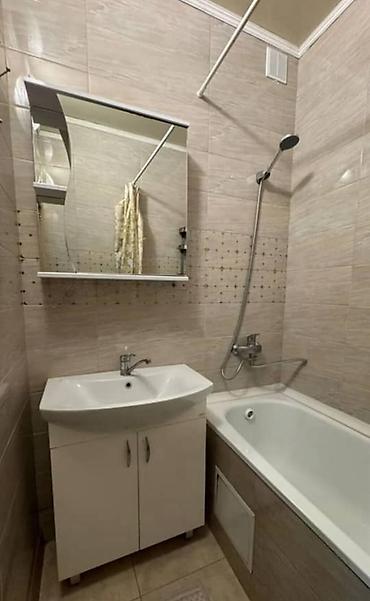 Продажа квартир: 2 комнаты, 67 м², 106 серия улучшенная, 6 этаж, Косметический ремонт — 12