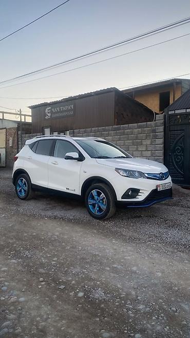 Продажа авто: Dongfeng : 2019 г., Автомат, Электромобиль, Кроссовер — 2