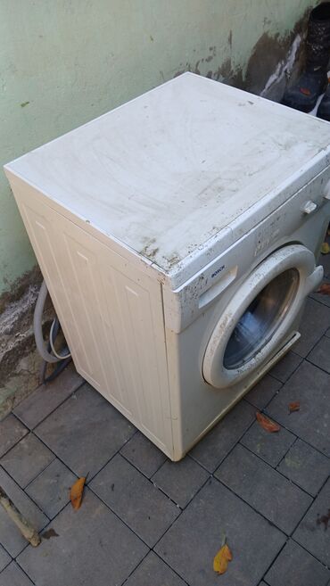 Paltaryuyan maşınlar: Paltaryuyan maşın Bosch, 6 kq, Ünvandan götürmə — 1