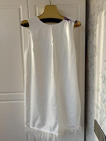 Ziyafət donları: Qırmızı ziyafət/libas - Zərif tünd qırmızı rəngdə uzun ziyafət/libas — 25